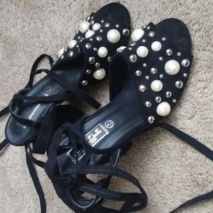 Beautiful Pearl & Studded tie up chunky heels